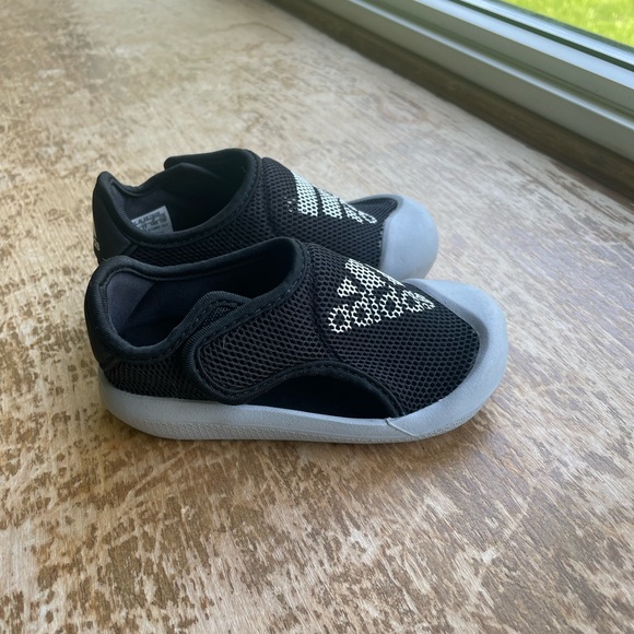 Toddler Adidas Water Shoes - Picture 2 of 4
